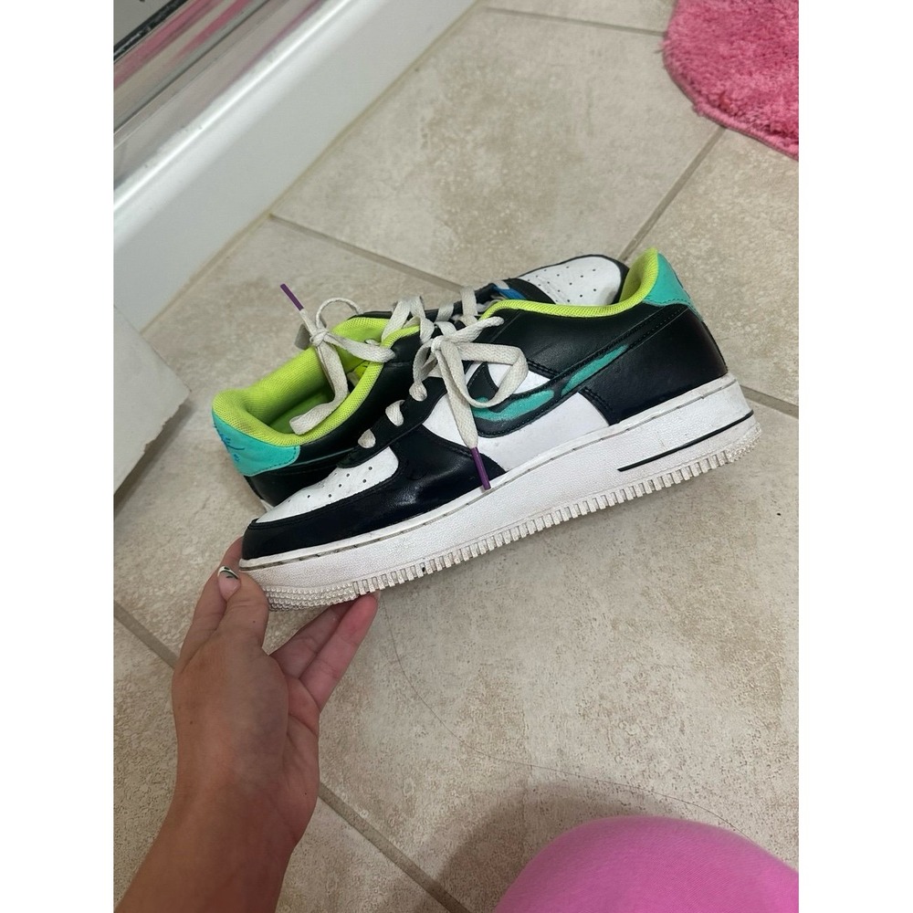 Nike Air Force 1 LV8 GS 'Graffiti'